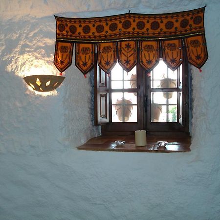 Cueva De La Alegria Villa Huéscar Екстериор снимка